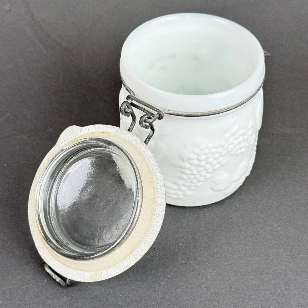 Vintage White Milk Glass 1/2L Canister Jar Clamp Bail Lid Grape Fruit Pattern
